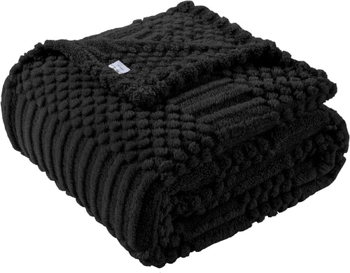 Soft and Fluffy Fleece Throw Blanket